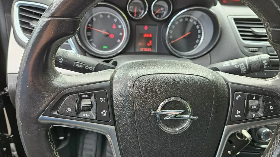 OPEL Mokka -