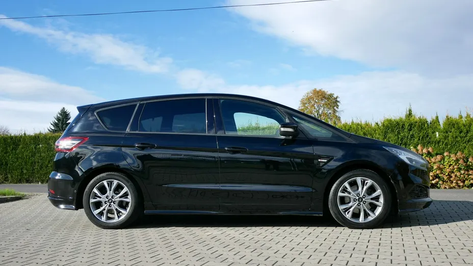 FORD S-MAX -