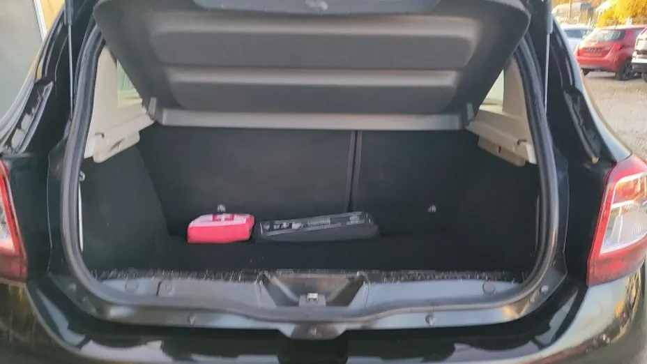 DACIA Sandero -