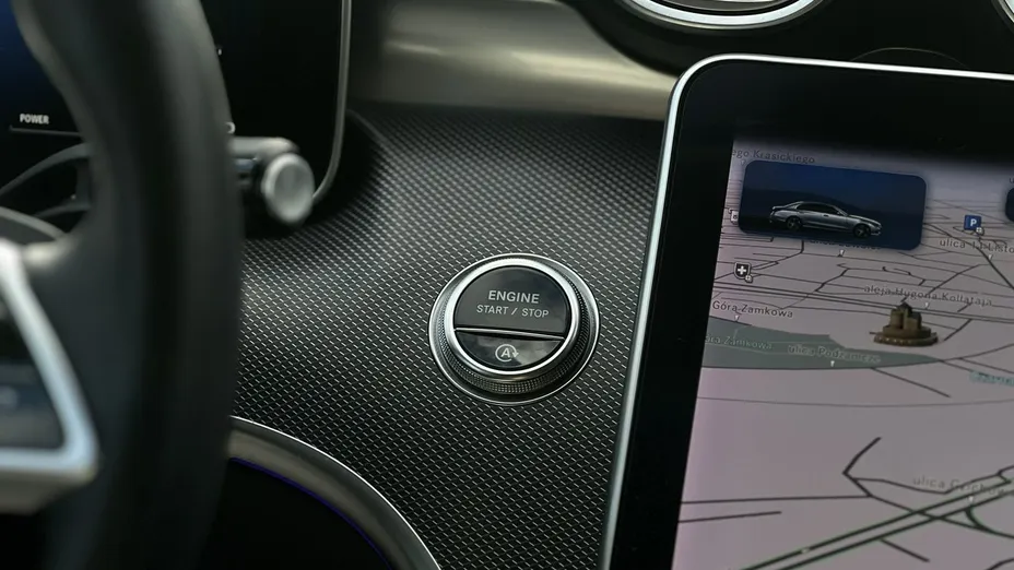 MERCEDES-BENZ C Klasa -