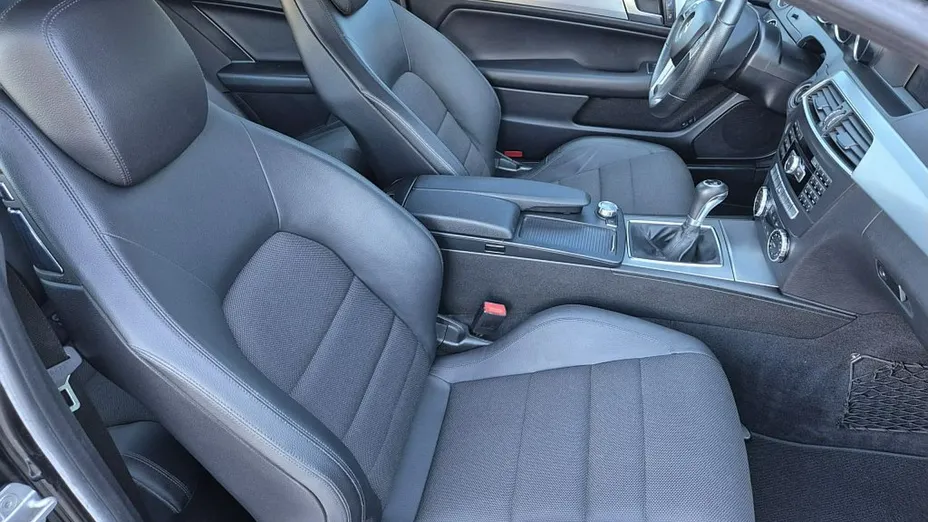 MERCEDES-BENZ C Klasa -