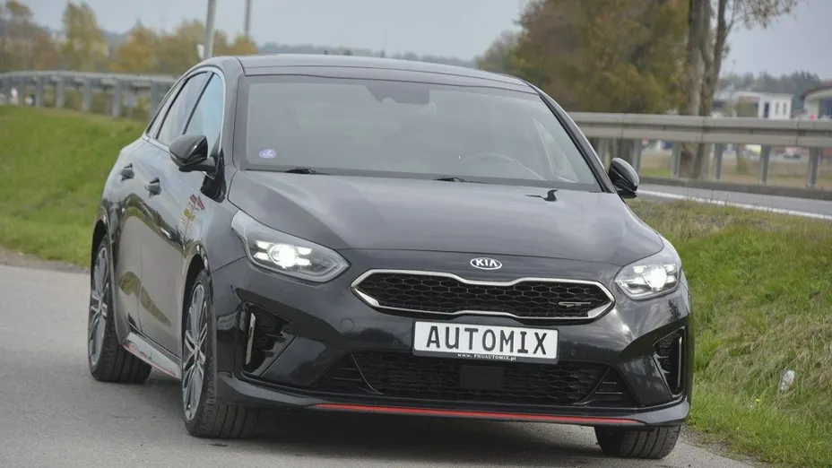 KIA ProCeed -