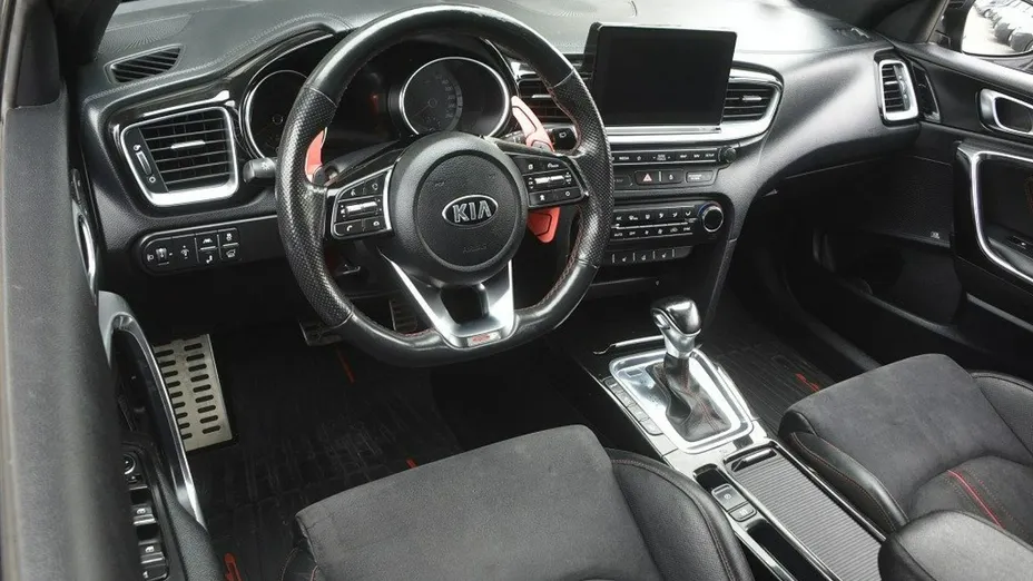 KIA ProCeed -