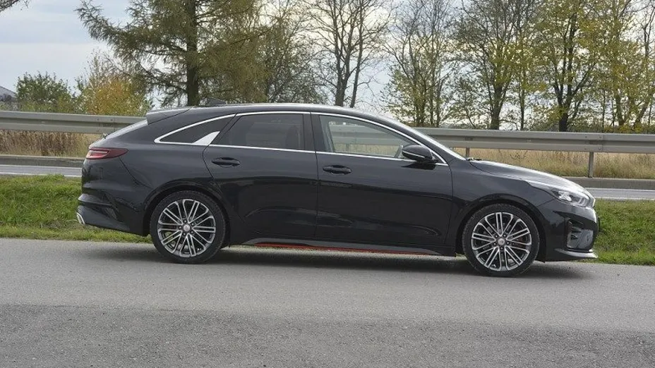 KIA ProCeed -