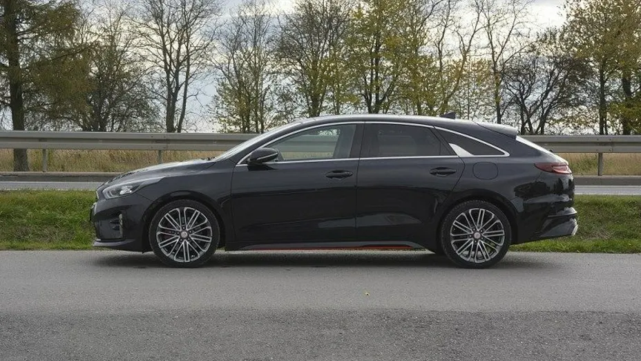 KIA ProCeed -