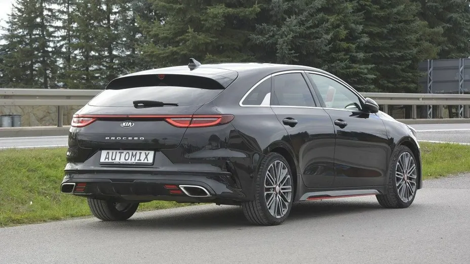 KIA ProCeed -