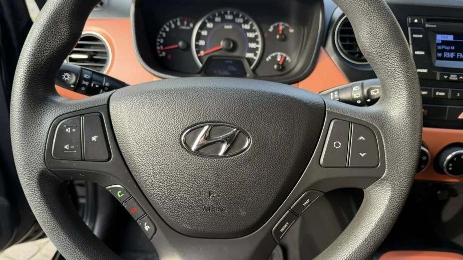 HYUNDAI i10 -