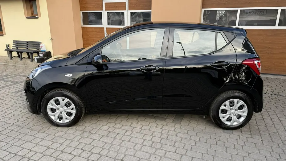 HYUNDAI i10 -