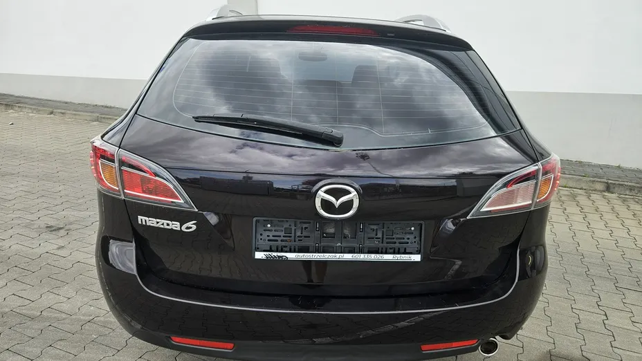 MAZDA 6 -