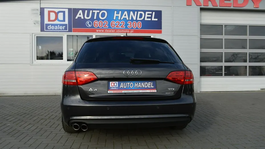 AUDI A4 -