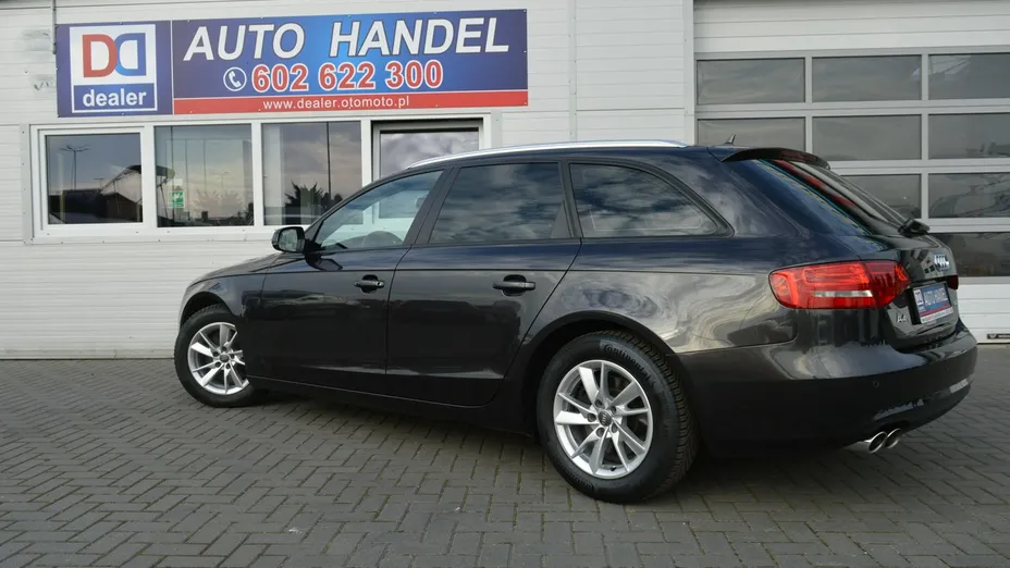 AUDI A4 -