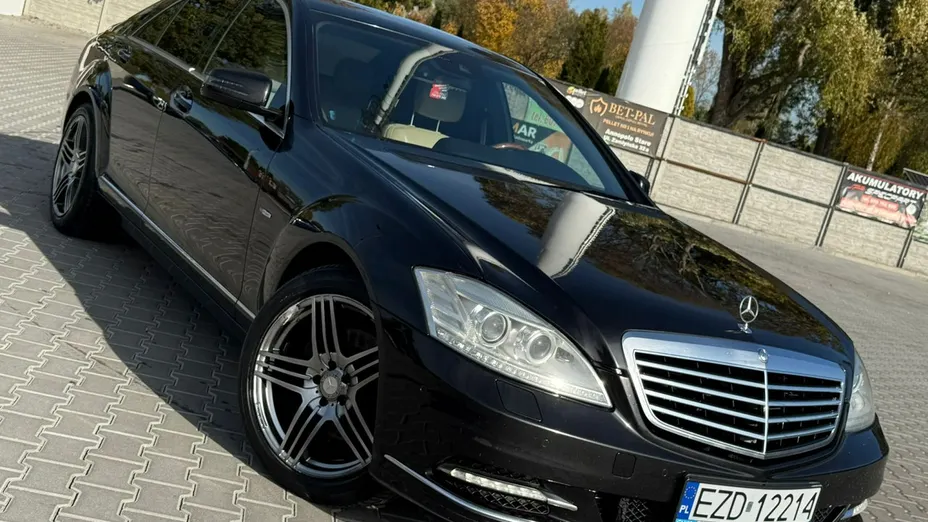 MERCEDES-BENZ S Klasa -