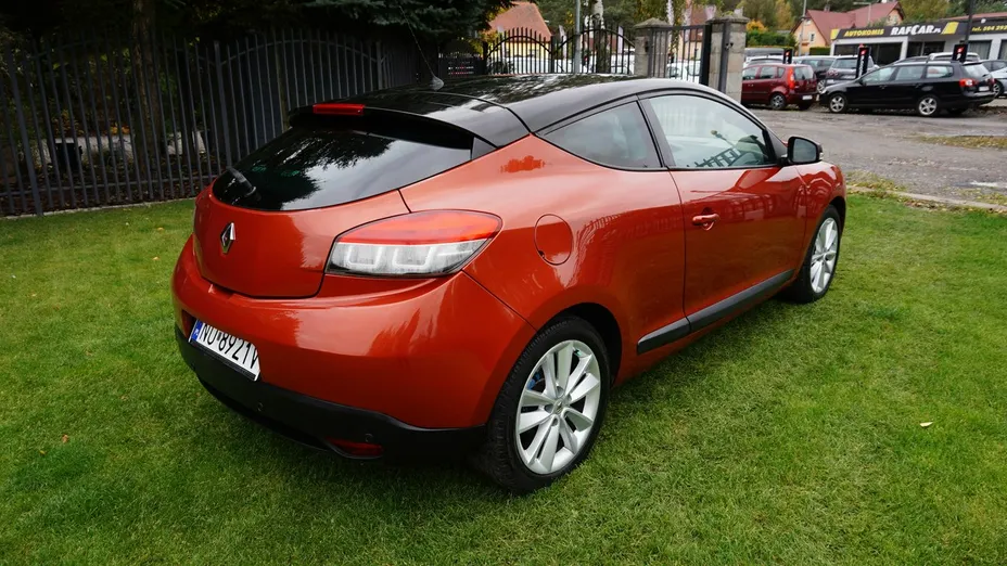 RENAULT Megane -