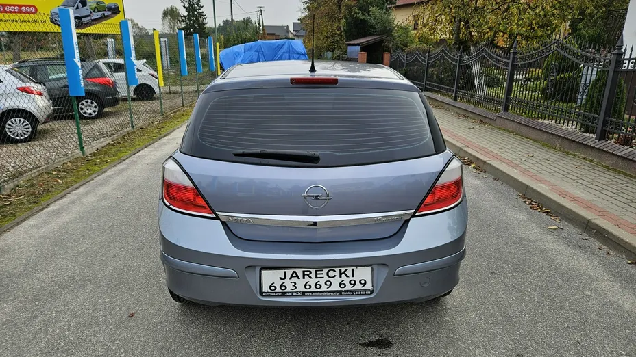 OPEL Astra -