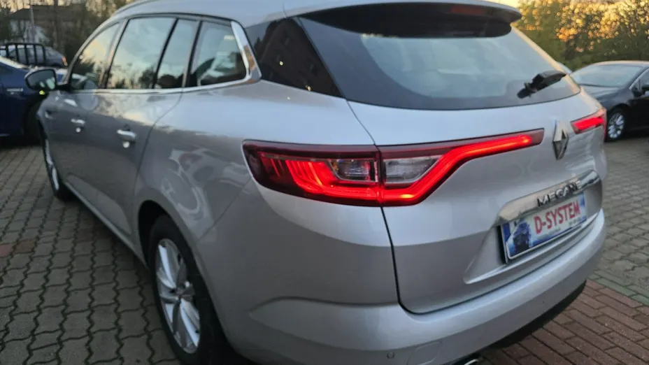 RENAULT Megane -