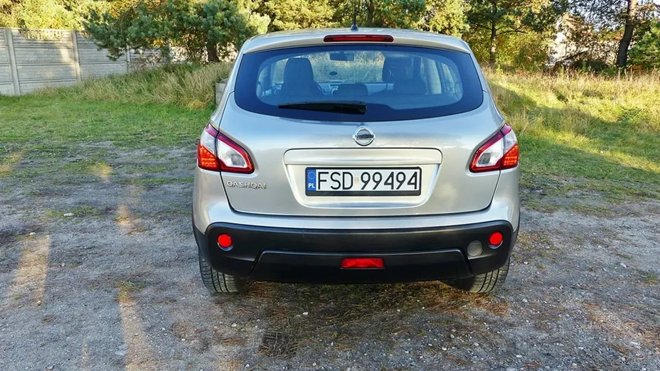 NISSAN Qashqai -