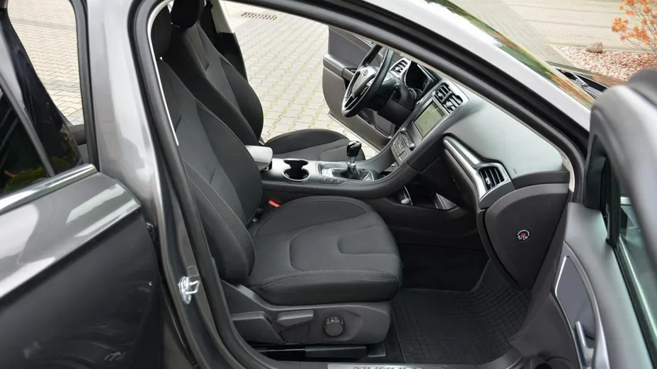FORD Mondeo -
