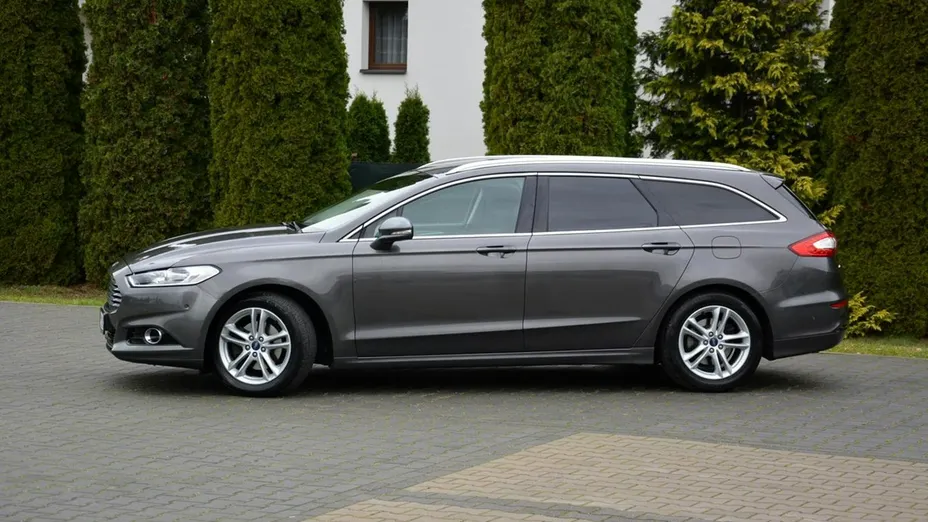 FORD Mondeo -