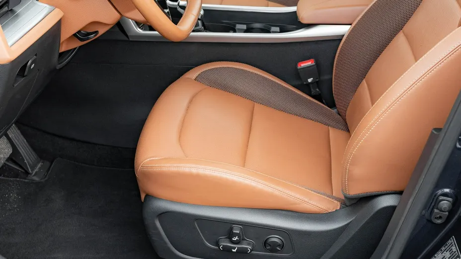 KGM / SSANGYONG Torres -