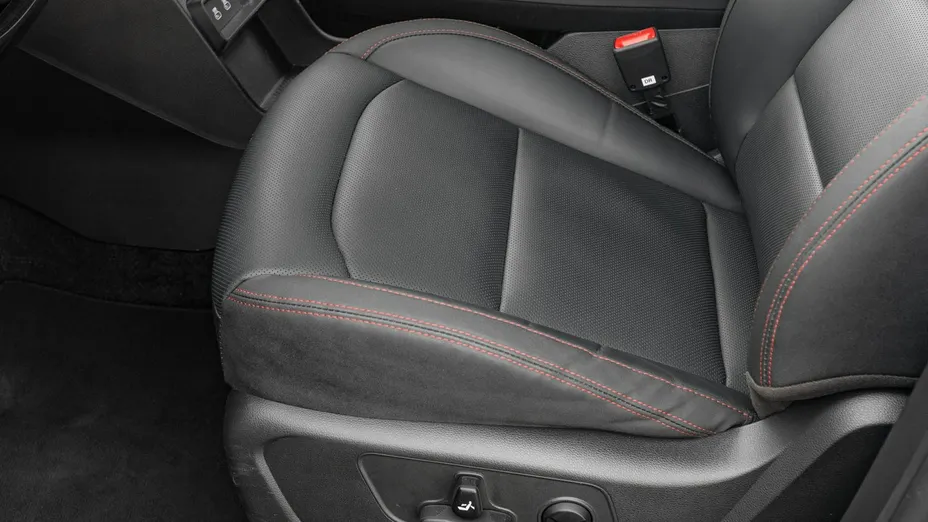 KGM / SSANGYONG Actyon -