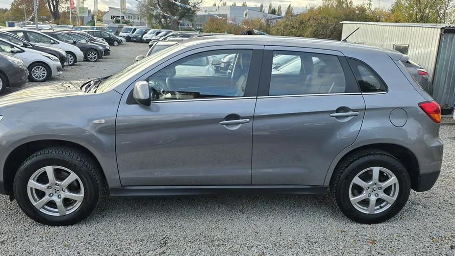 MITSUBISHI ASX -