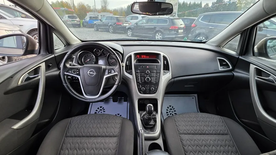 OPEL Astra -