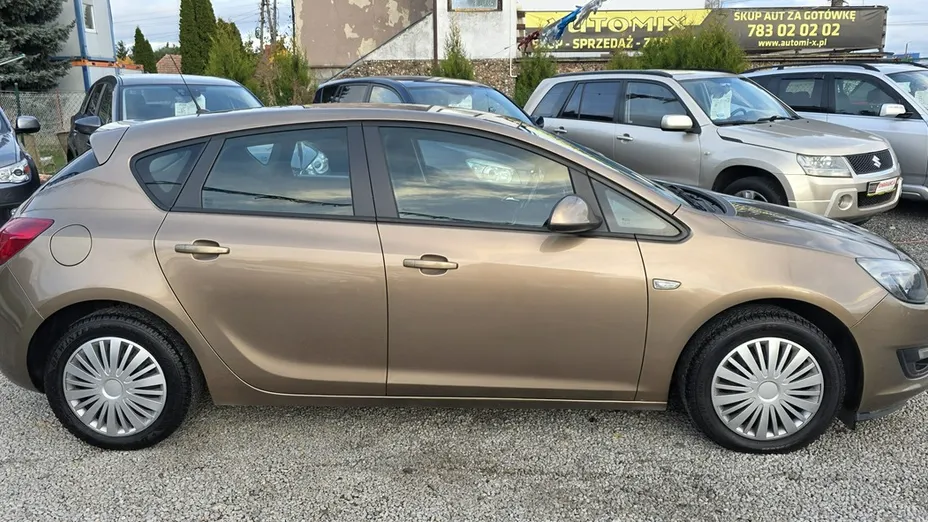 OPEL Astra -