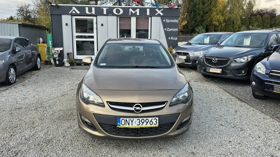 OPEL Astra -