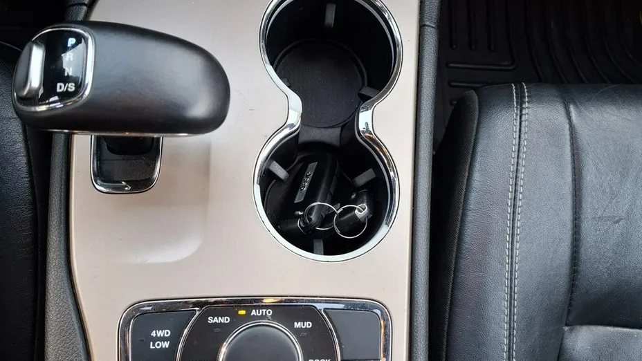 JEEP Grand Cherokee -