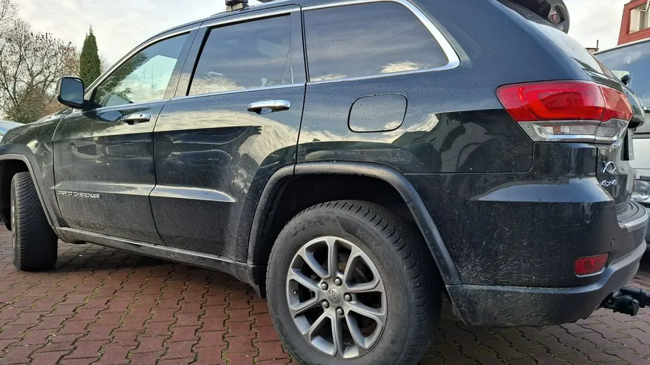 JEEP Grand Cherokee -