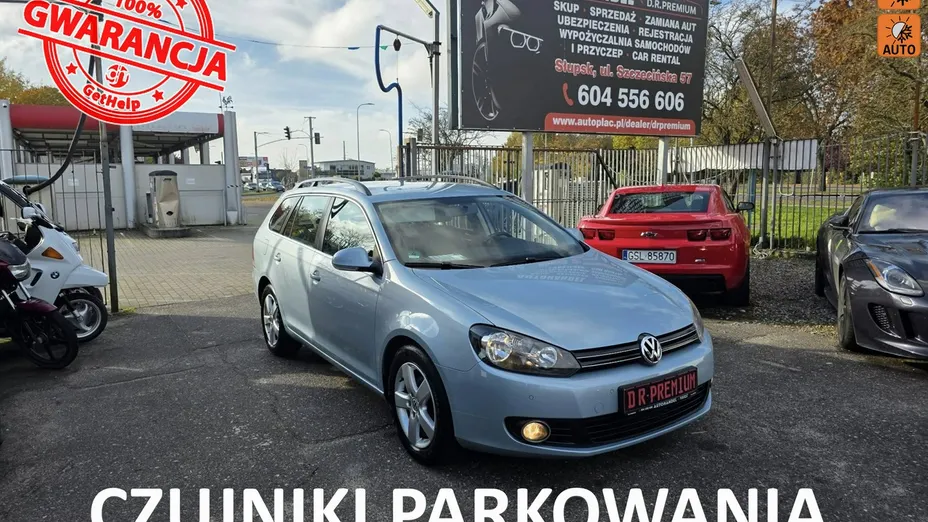 VOLKSWAGEN Golf -
