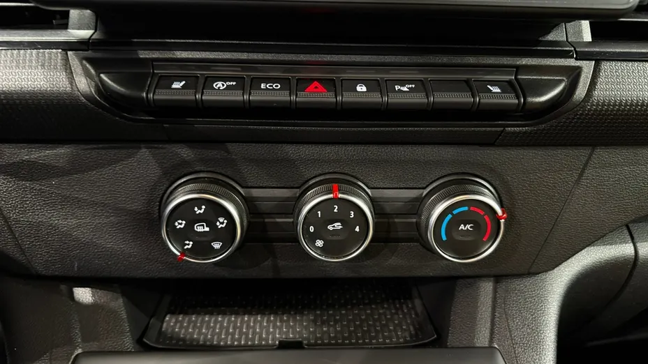 NISSAN Townstar -