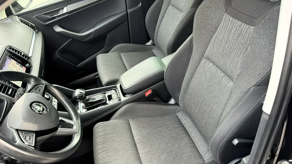 SKODA Karoq -