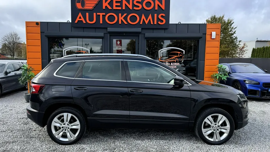 SKODA Karoq -