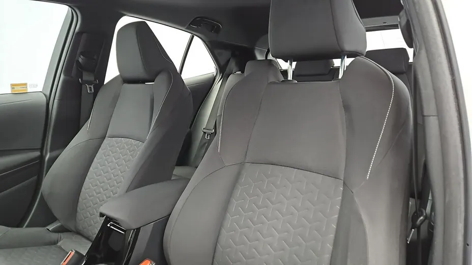 TOYOTA Corolla -