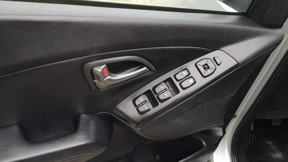HYUNDAI ix35 -