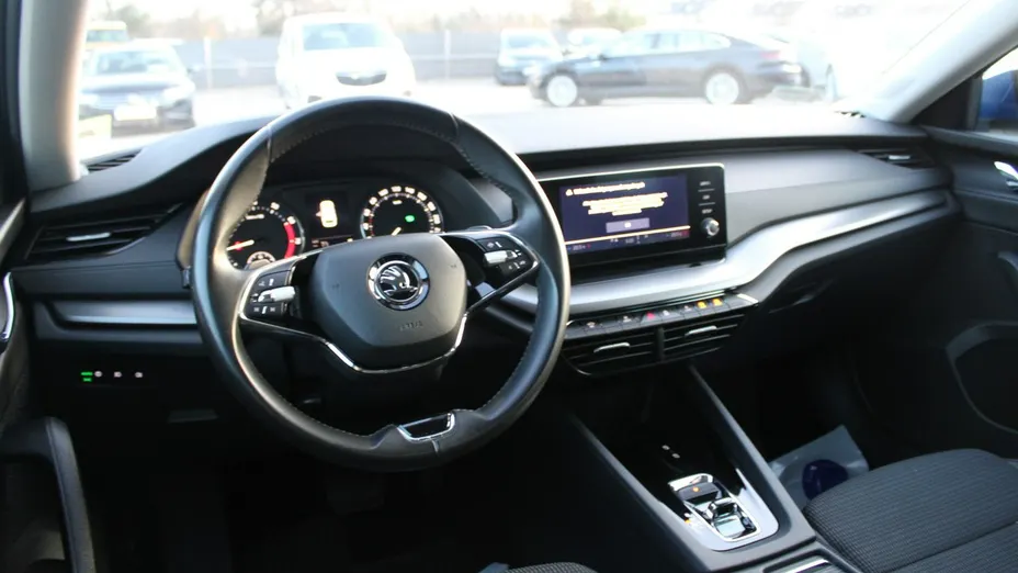 SKODA Octavia -