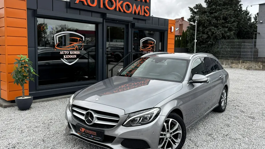 MERCEDES-BENZ C Klasa -
