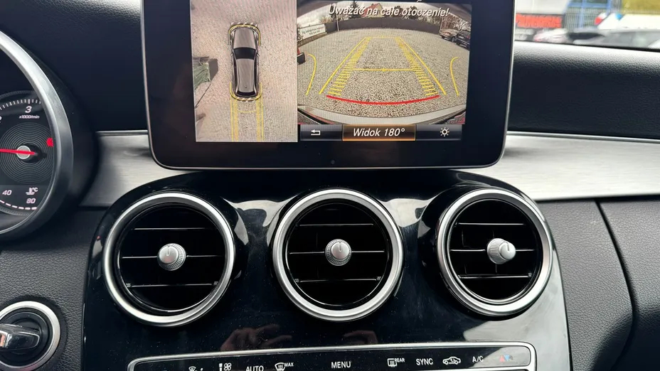 MERCEDES-BENZ C Klasa -