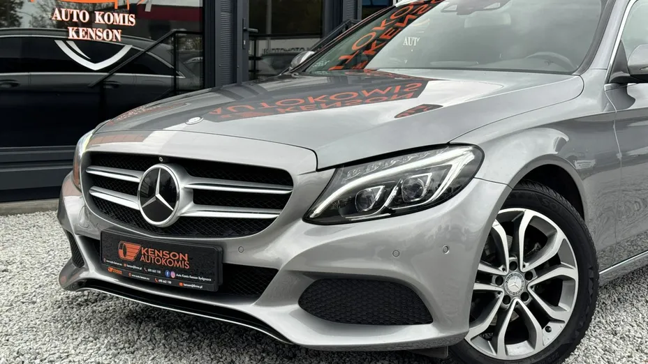 MERCEDES-BENZ C Klasa -