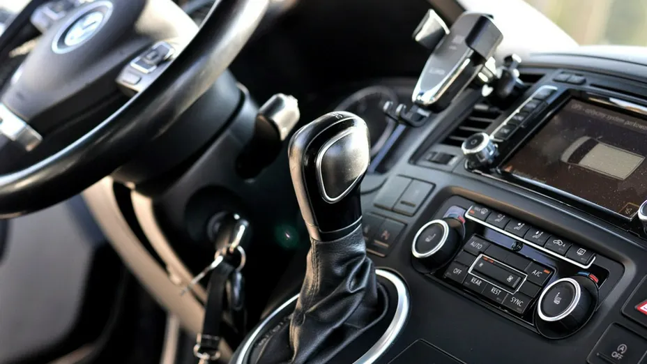 VOLKSWAGEN Multivan -