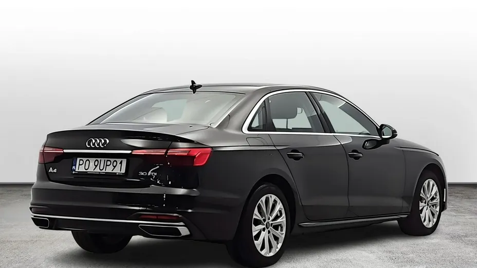 AUDI A4 -