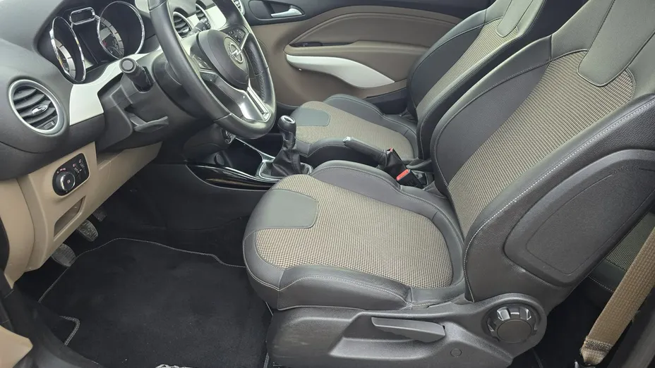 OPEL Adam -
