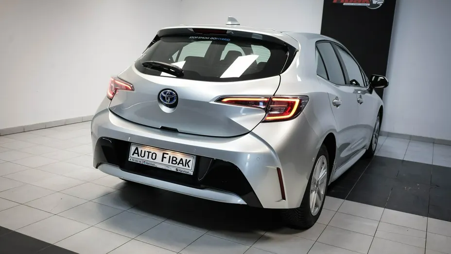 TOYOTA Corolla -