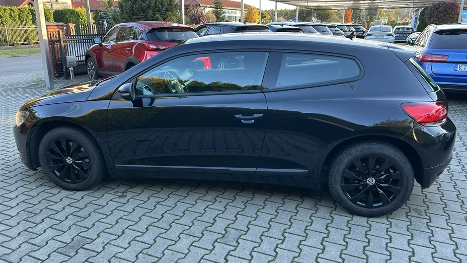 VOLKSWAGEN Scirocco -