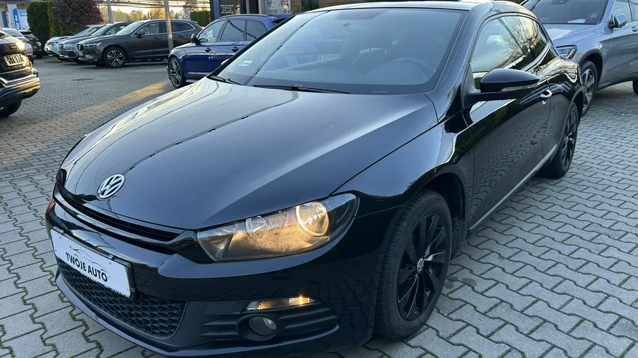 VOLKSWAGEN Scirocco -