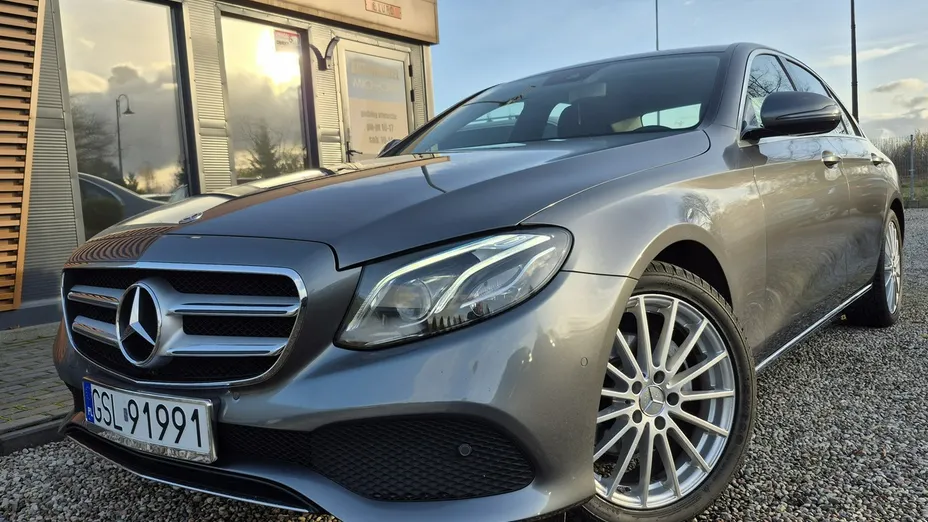 MERCEDES-BENZ E Klasa -