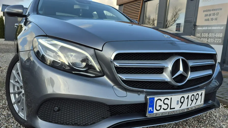 MERCEDES-BENZ E Klasa -