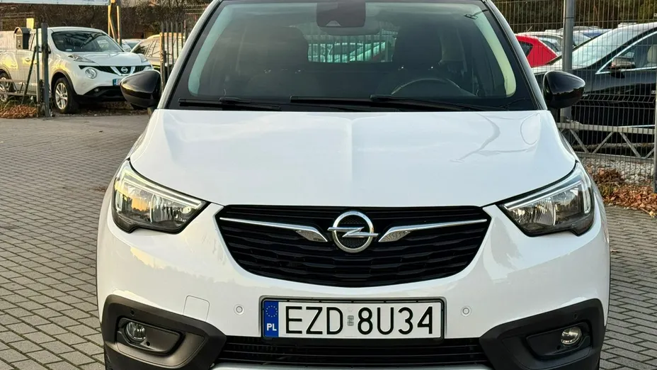 OPEL Crossland X -