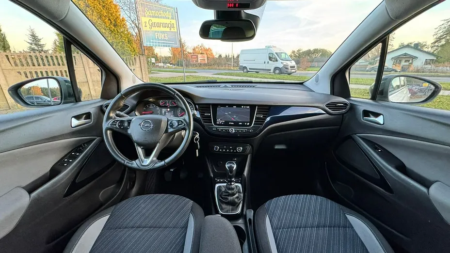 OPEL Crossland X -